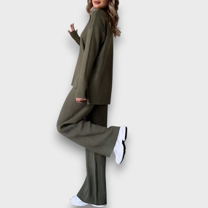 Sorina | Minimalist two-piece set