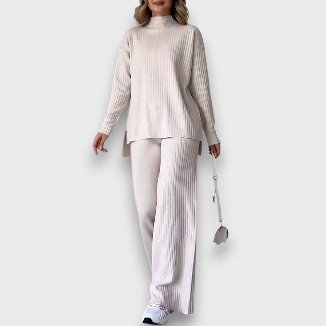 Sorina | Minimalist two-piece set