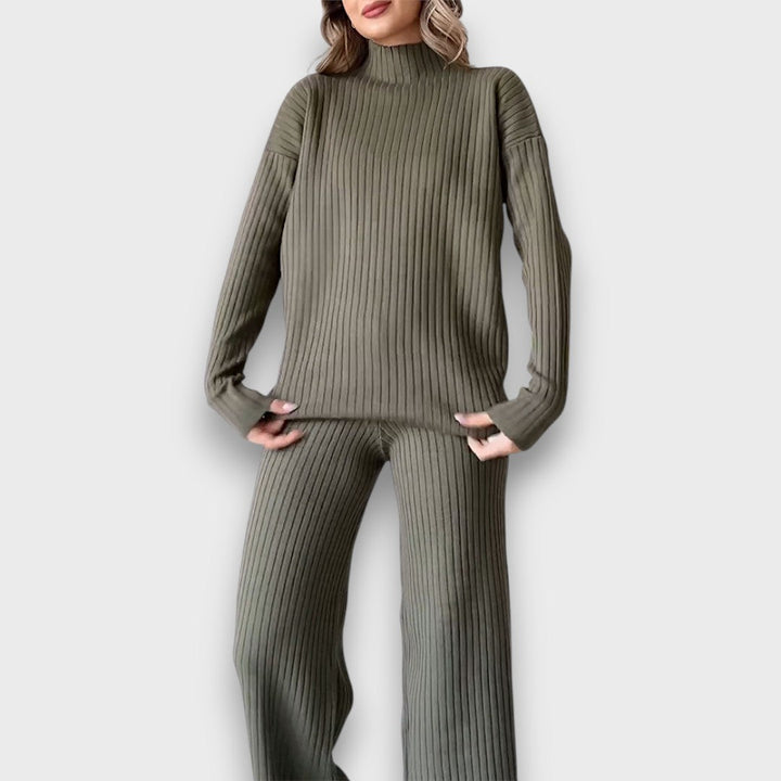 Sorina | Minimalist two-piece set