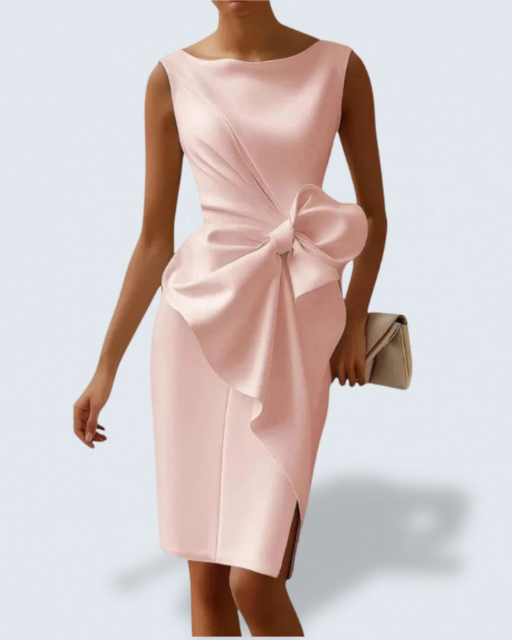 Quinn | Sculpted Midi Dress