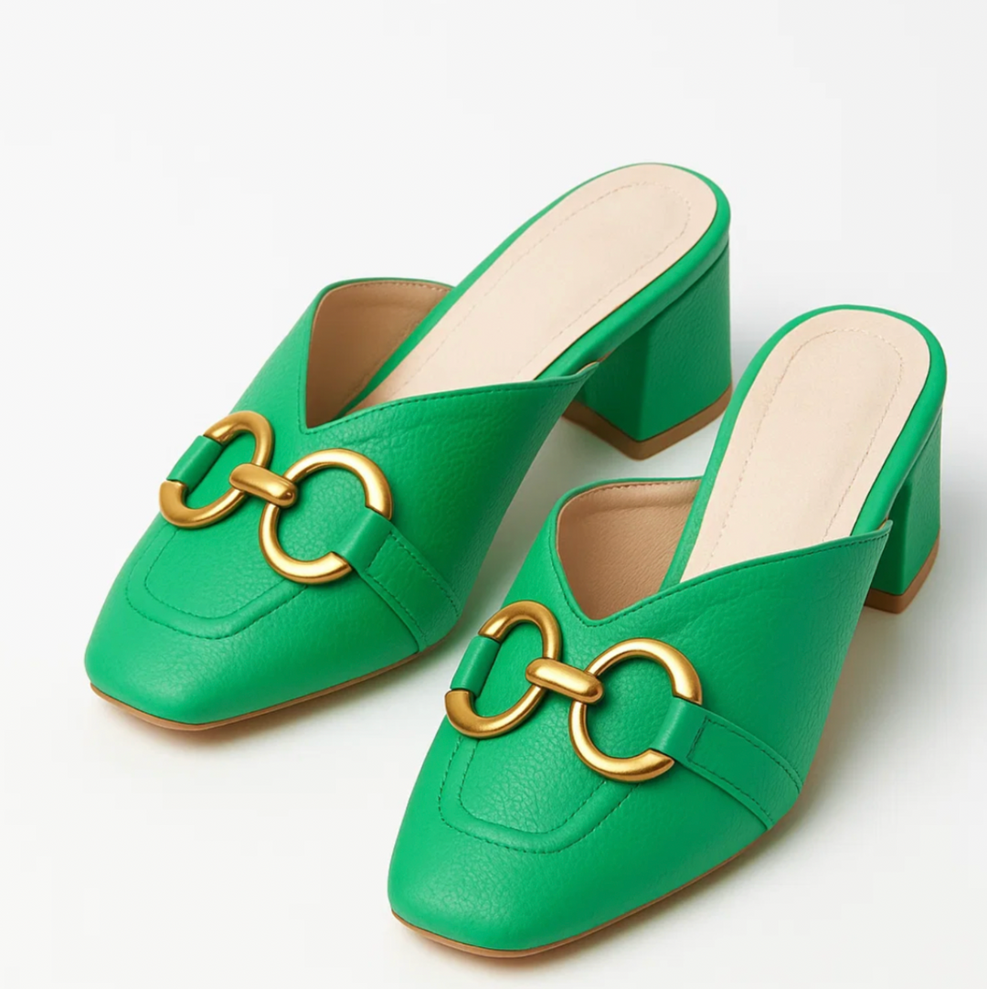 Novara | Slip-on Sandals