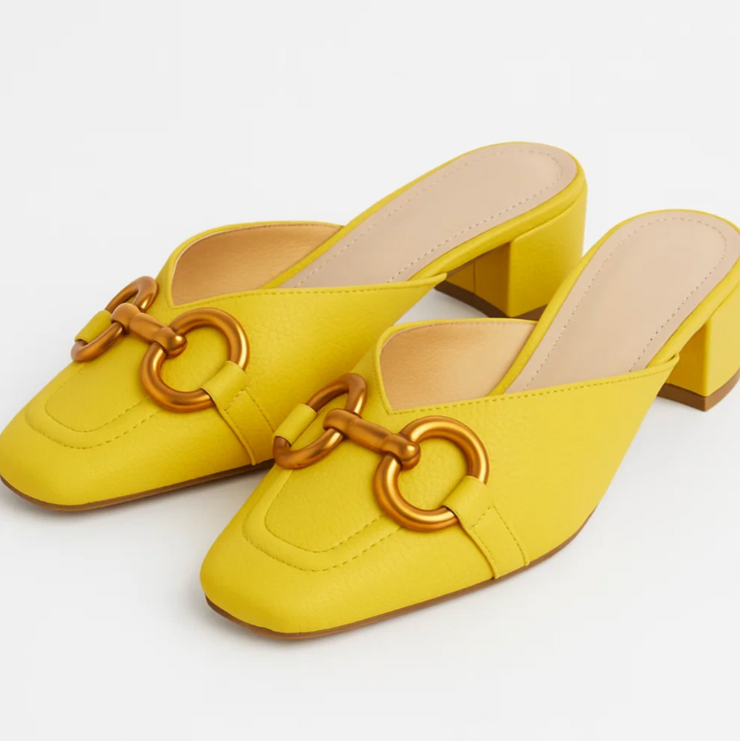 Novara | Slip-on Sandals