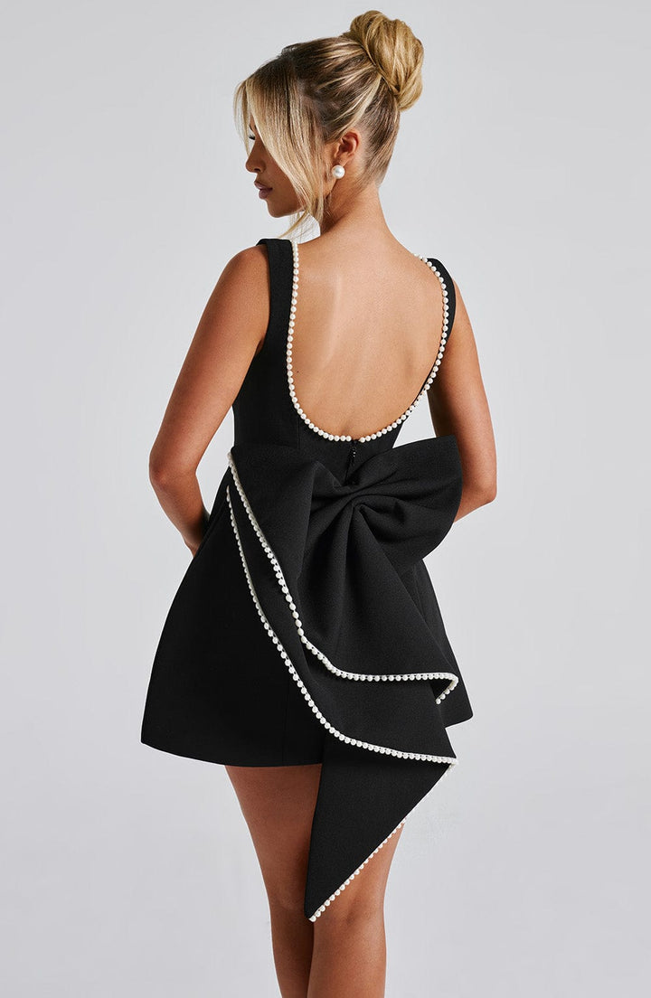 Yareli | Elegant Bow Dress