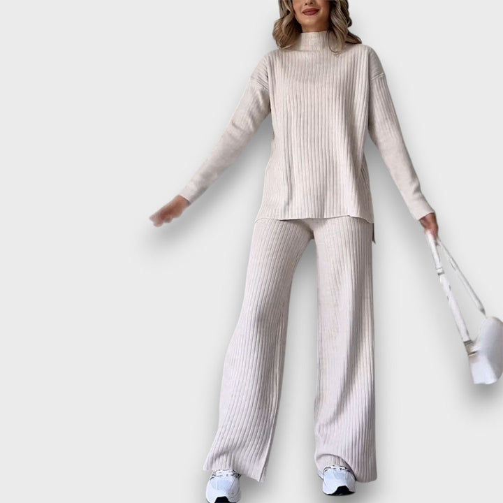 Sorina | Minimalist two-piece set